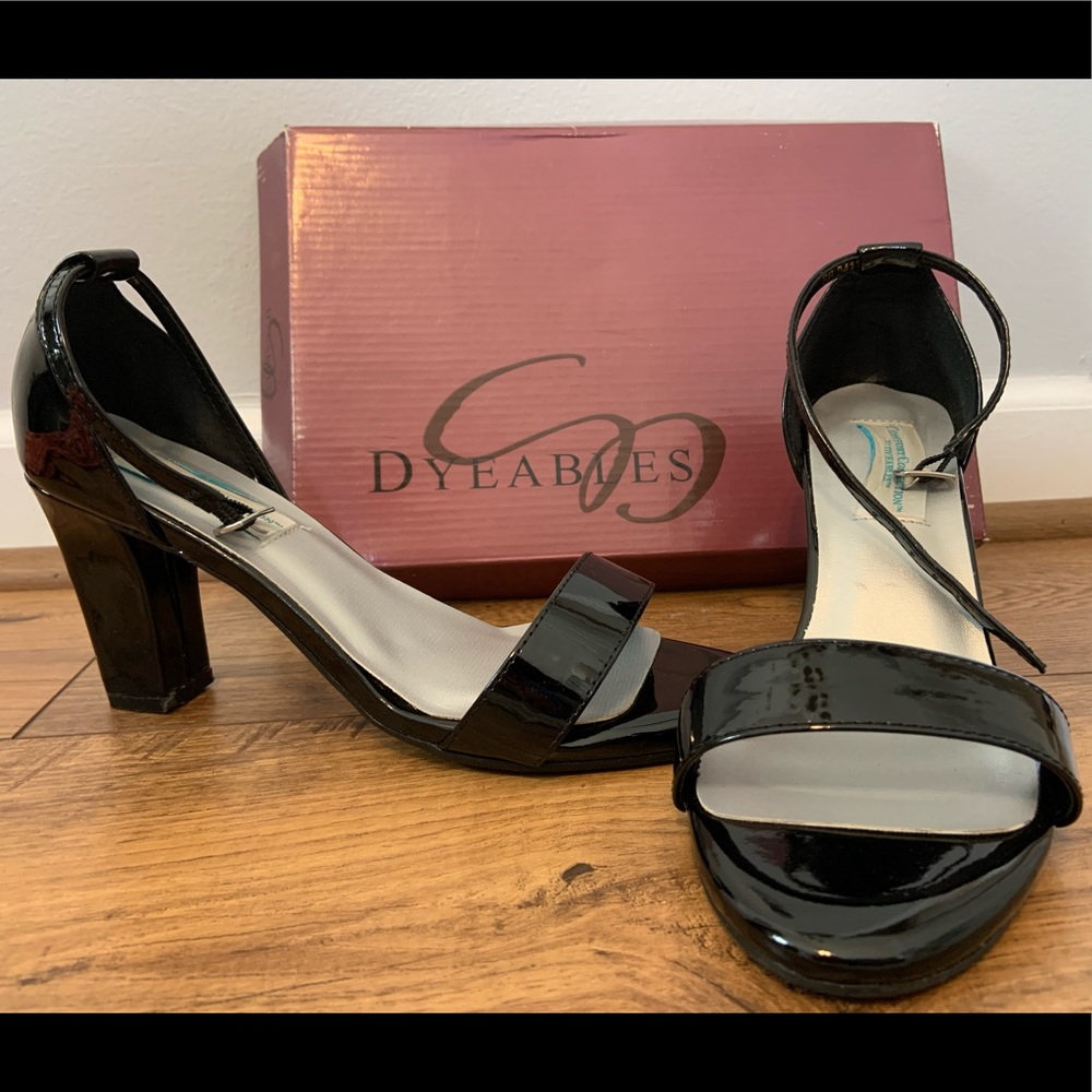 Dyeables Heels